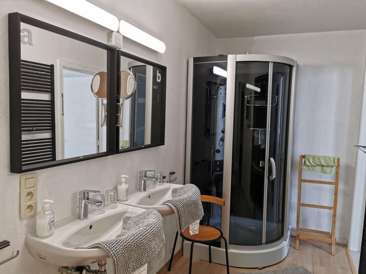 Ostend Backpackers Lodge Luaran gambar